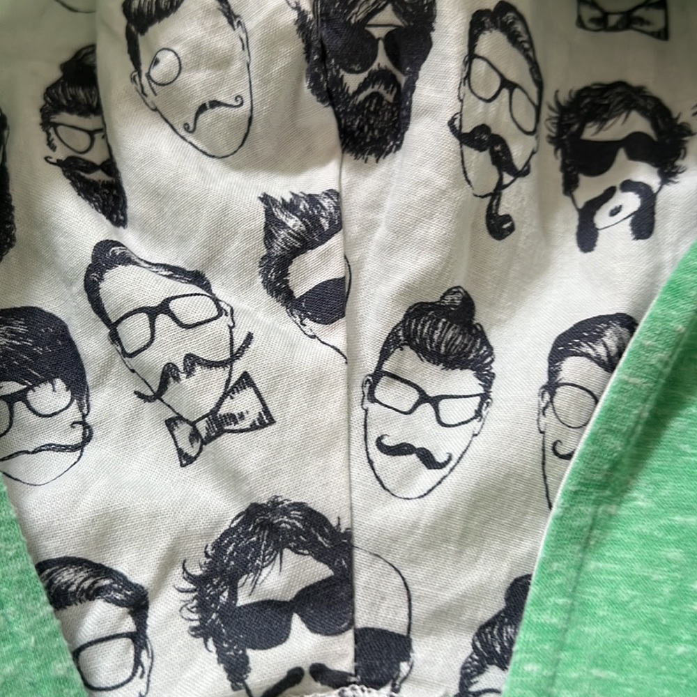 Hoodie - Picture 3 of 7